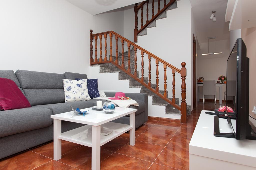 Duplex Marae By Vacanzy Collection Cotillo Rum bild